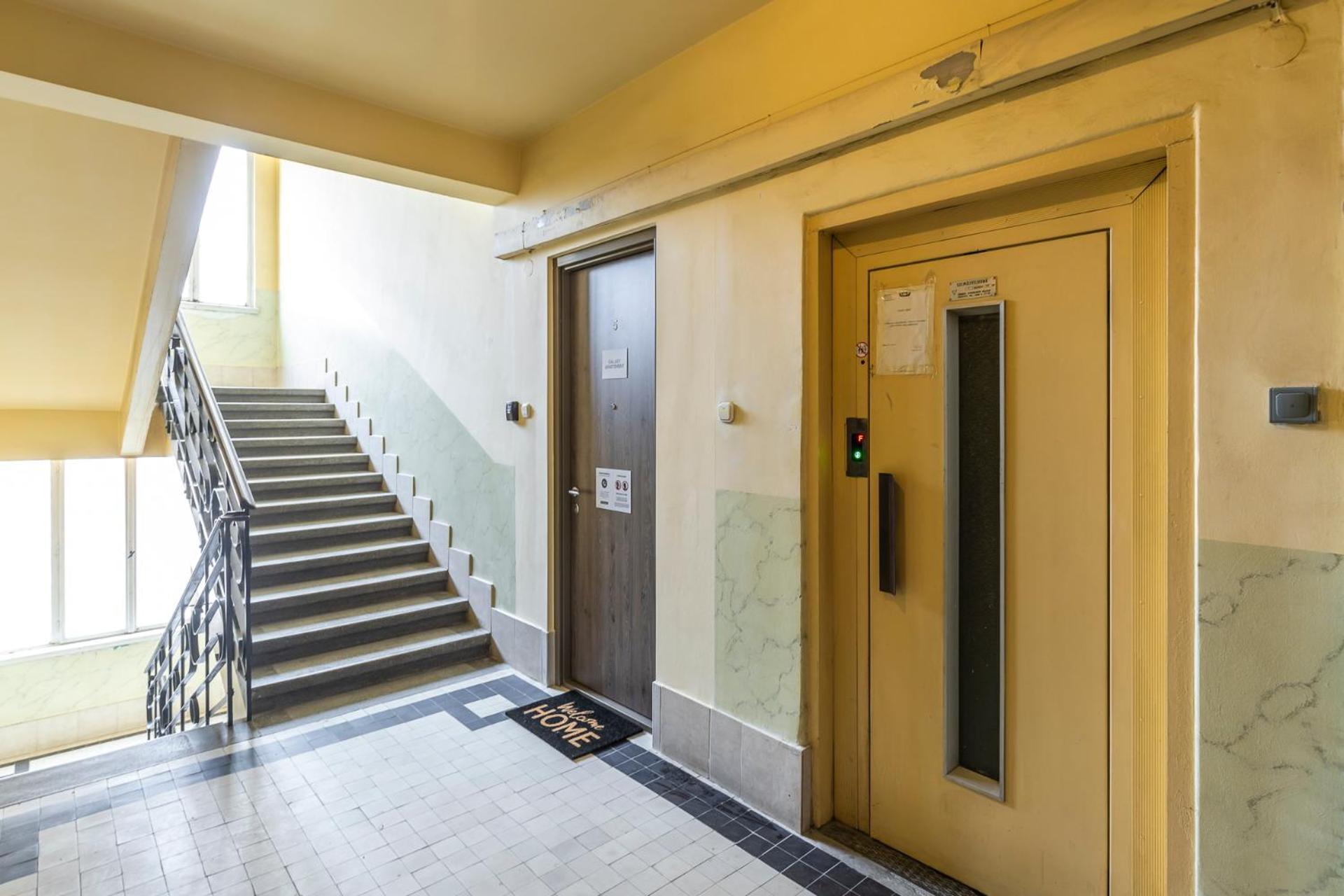 Galaxy Apartement Lift Parking Budapeste Exterior foto