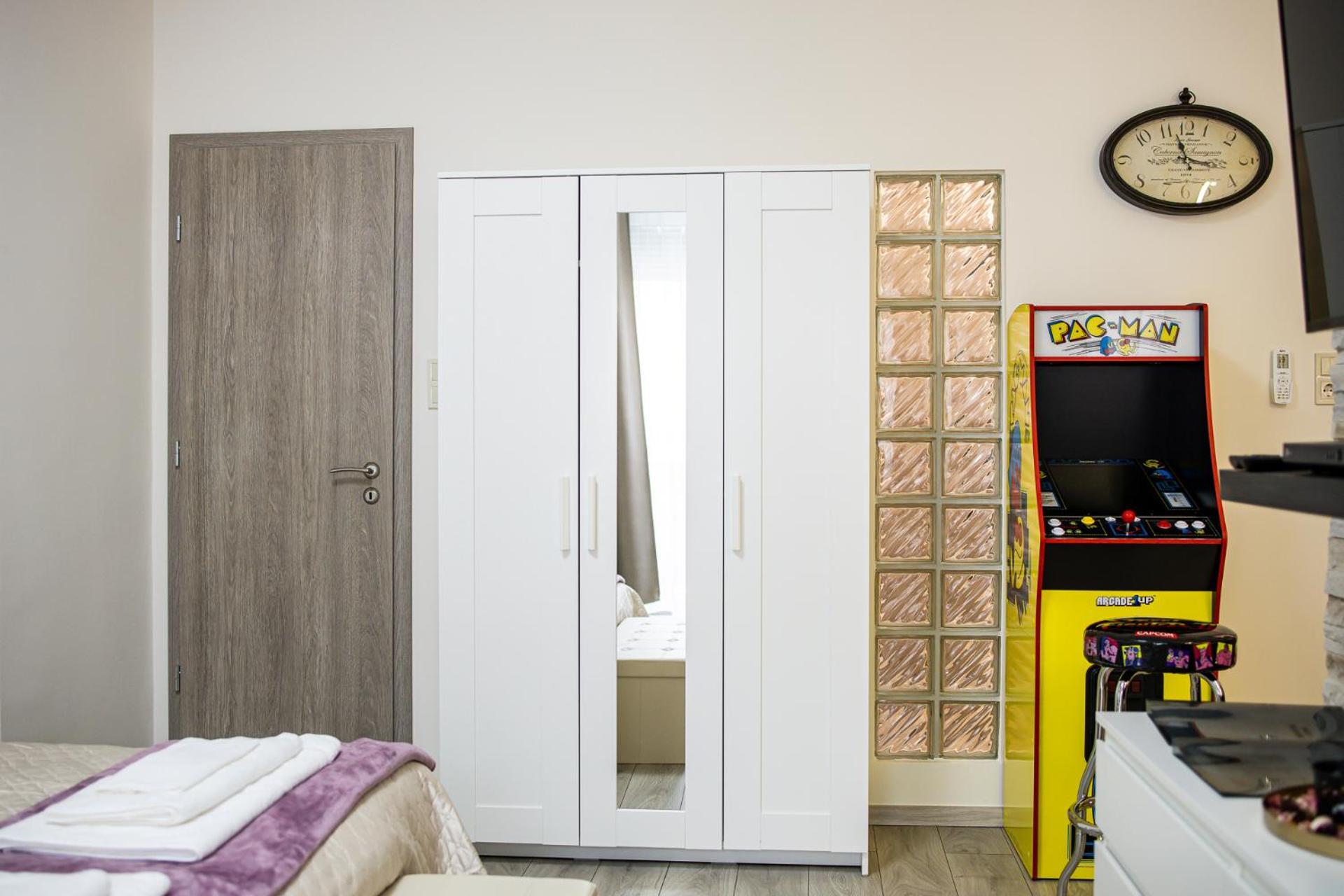 Galaxy Apartement Lift Parking Budapeste Exterior foto
